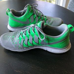 Men’s Nike Free Trainer, neon green & gray - 11